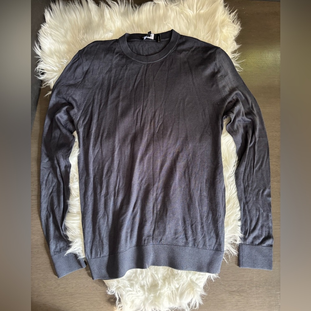 Theory sweater